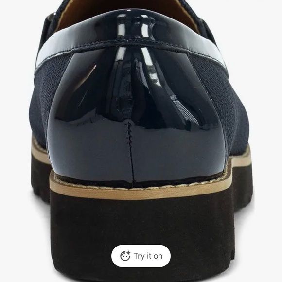 Donald Pliner Women Clio Loafer - Picture 3 of 14